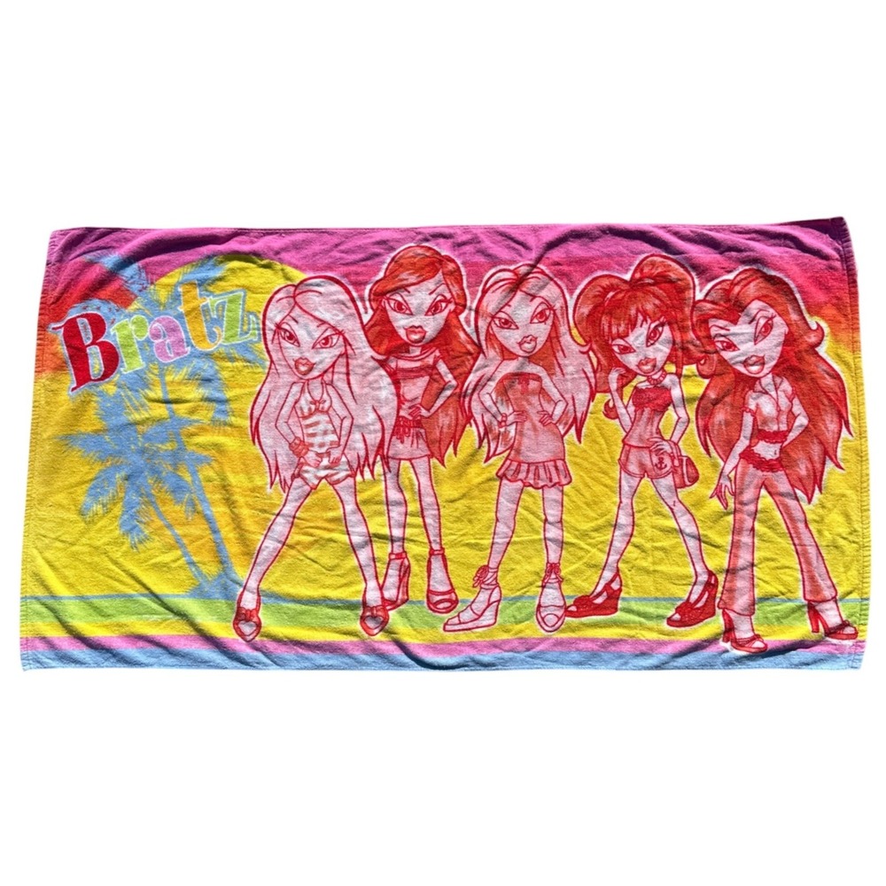 Bratz Vintage Y2K Beach Towel Swim Pool Pink Yellow Sunset Tropical Doll 2000s